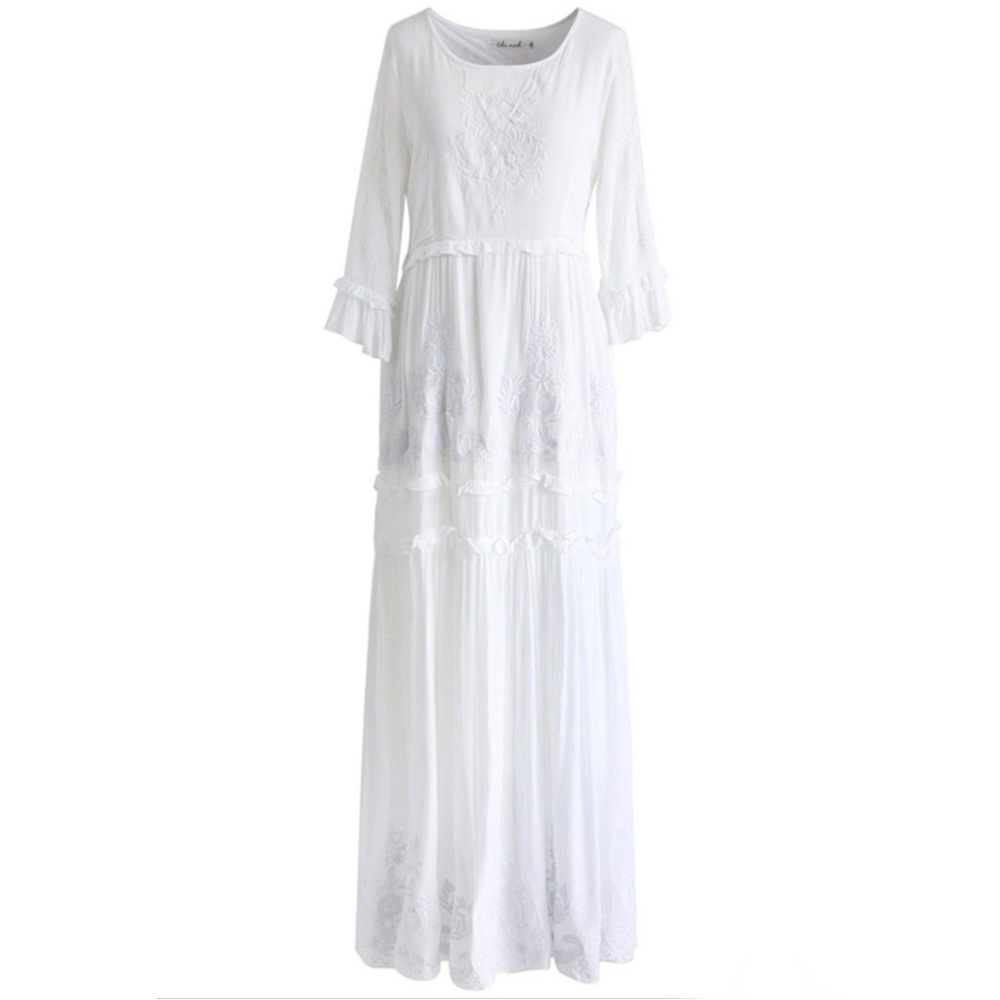NWOT Mo Huan Yi Chu Bohemian White Dress